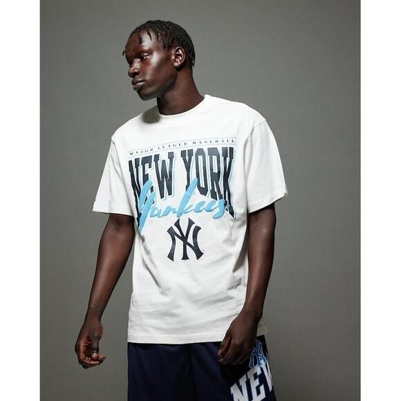 Other - New York Yankees Script Arch Classic Retro Baseball Fan T Shirt